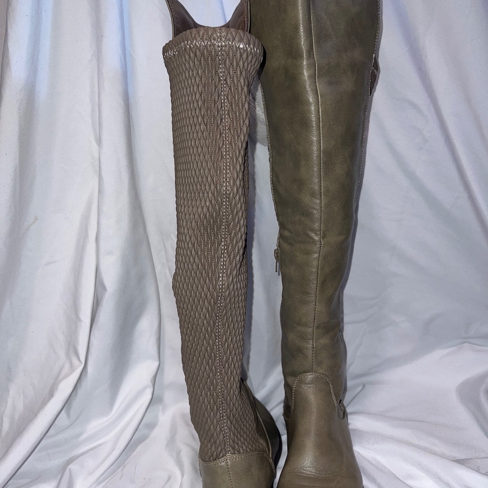 Over the knee boot